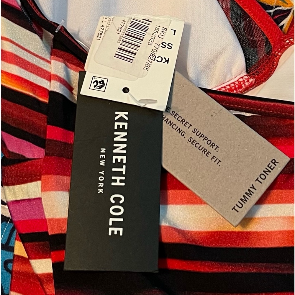 NWT Colorful Kenneth Cole Striped Tummy Toner Tankini Swim Top-Large - Picture 2 of 6